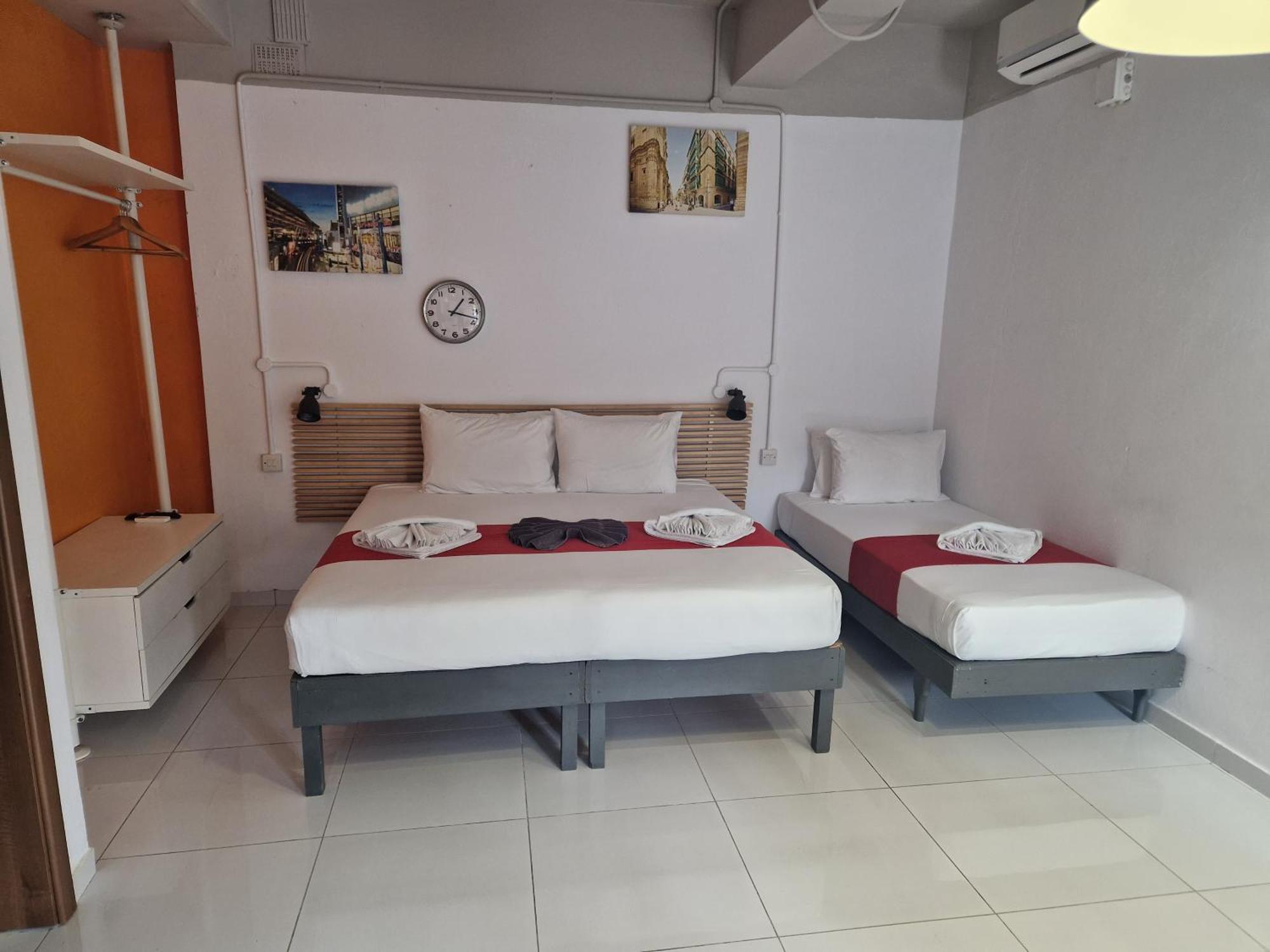 Cresta Beach Studios Saint Julian's 外观 照片
